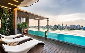Luxury D1Mension In District 1 Freepoolsaunagym